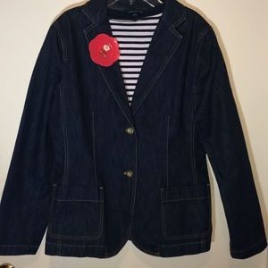Lands End women’s Denim Jacket preowned size 10